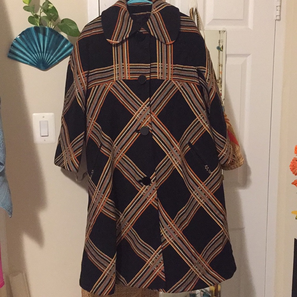 Stunning Vintage plaid coat